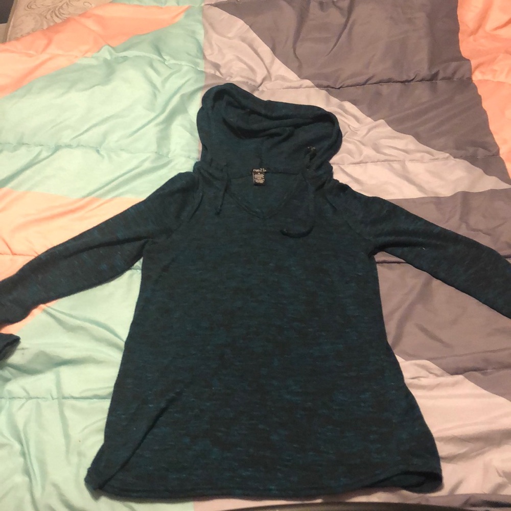 Long sleeve sweater worn once